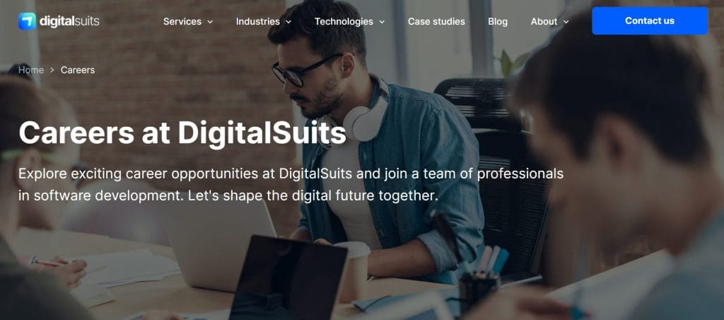 DigitalSuits website homepage screenshot