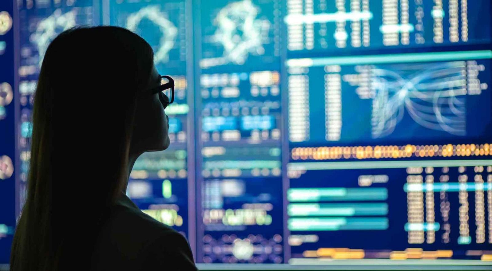 Artificial Intelligence In Business: Benefits, Impact & 6 Industry Examples 2 big-data-ai-synthesizing