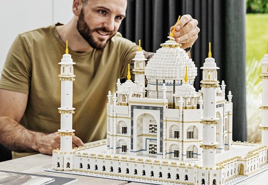 15 Brand Localization Lessons From Global Companies 7 Image showing LEGO's Taj Mahal set